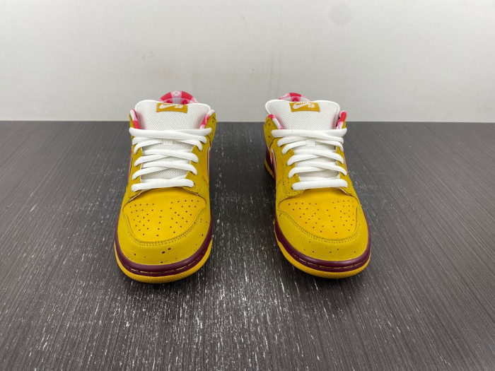 nike sb dunk low yellow lobster 313170-137566