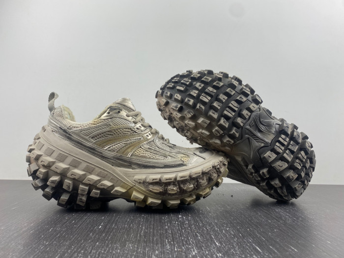 Ba*len*cia*ga defender 8000078