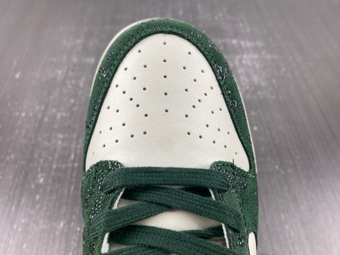 nike dunk low “green snake” fq8893-397