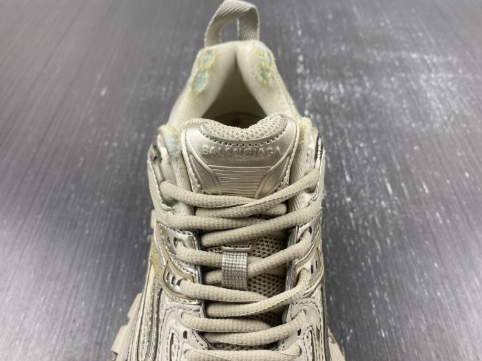 Ba*len*cia*ga defender 8000078