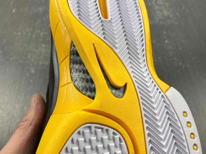 nike air zoom huarache 2k4 black varsity maize 308475-003