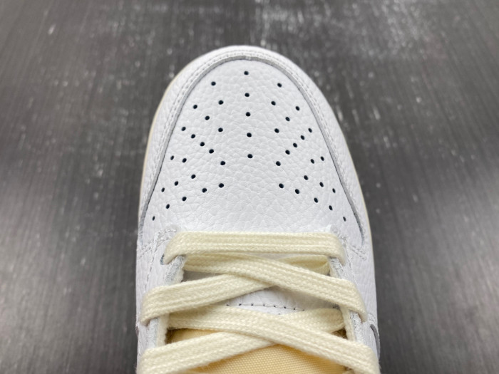 nike dunk low new americana washed denim fn6881-100