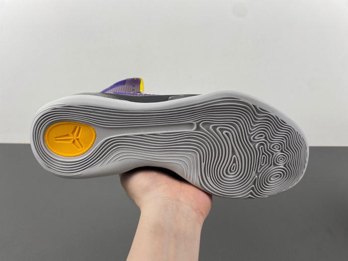 nike kobe 9 elite team showtime 630847-500