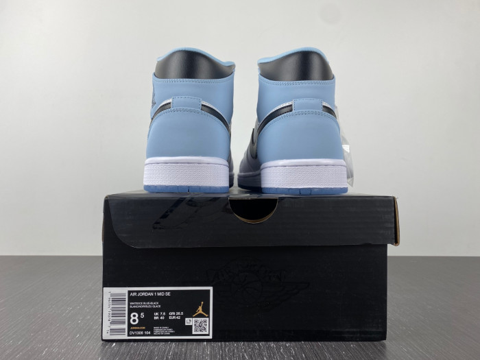 air jordan 1 mid 20230310