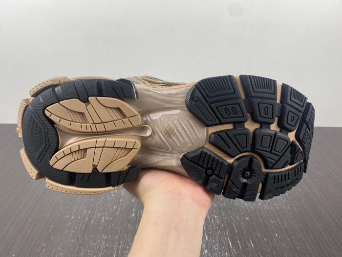 Ba*len*cia*ga runner sneaker