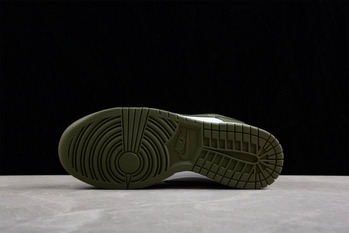 nike dunk low “medium olive” dd1503-120