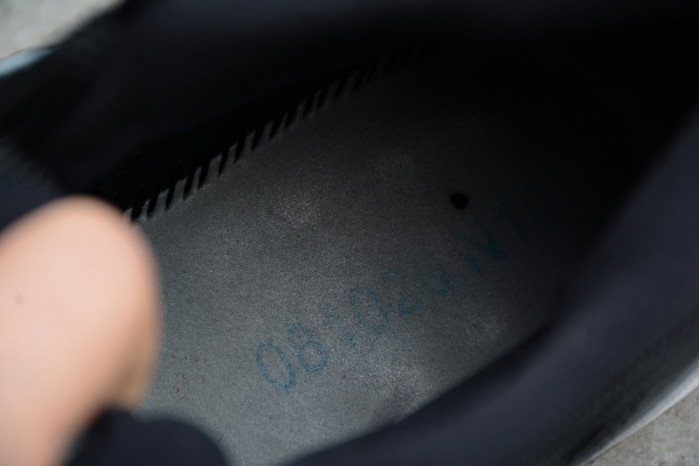 air jordan 11 retro “25th anniversary” ct8012-011