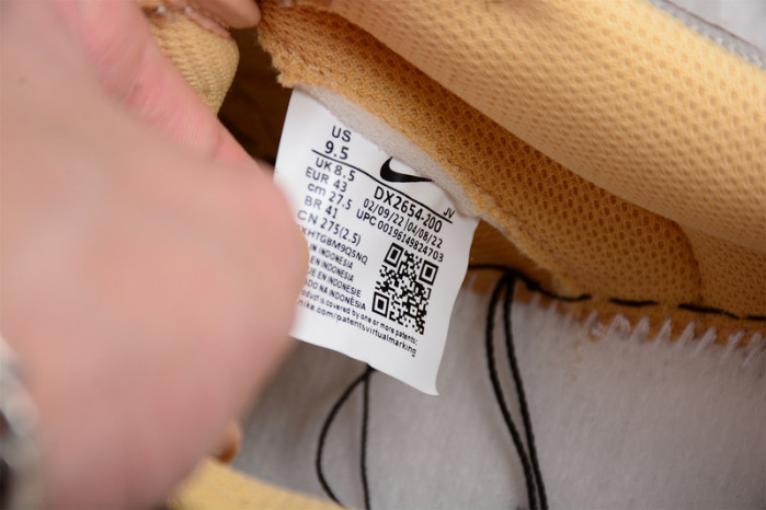 nike dunk low “safari” dx2654-200