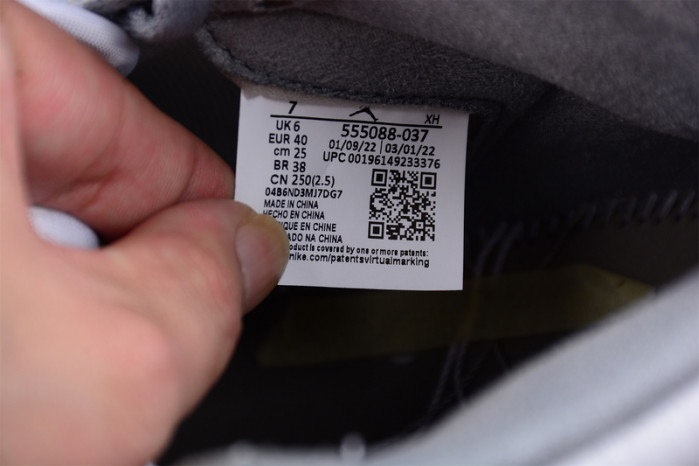 air jordan 1 high og ‘stealth 555088-037