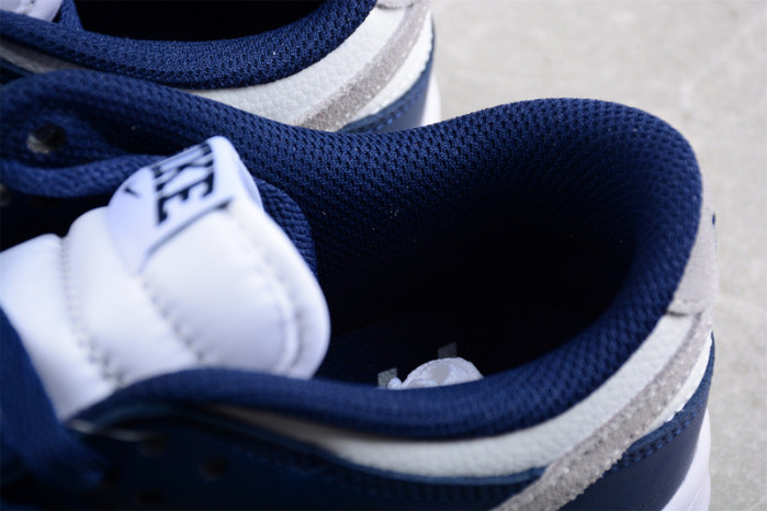 nike dunk low summit white midnight navy fd9749-400