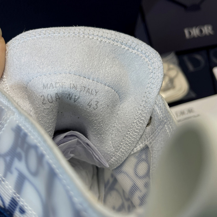 b23 oblique high top sneakers t00480h082