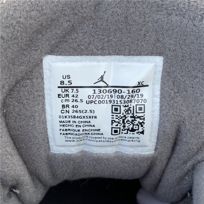 air jordan 12 gs white / dark grey 153265-160