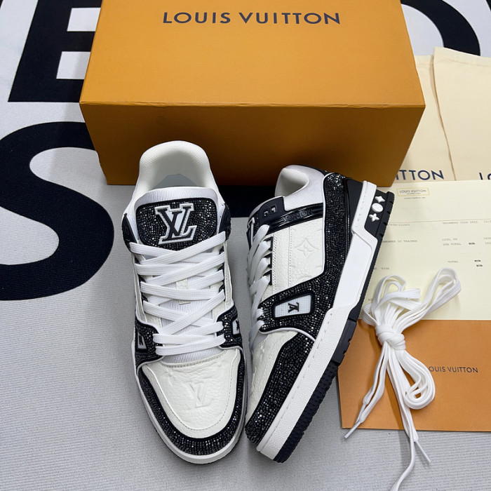 lv snekaers l0000119