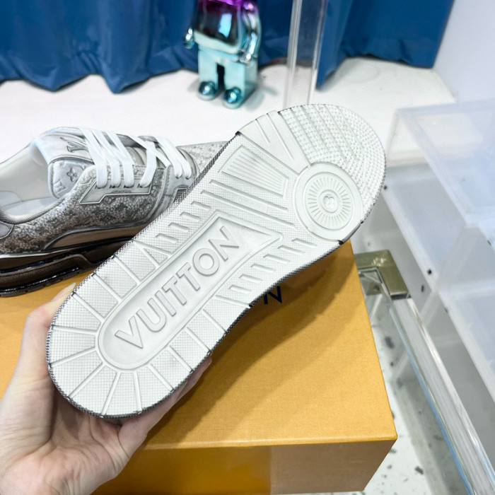 lv snekaers l0000287