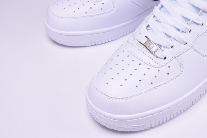 nike S*p*e air force 1 one high white world famous 698696-100