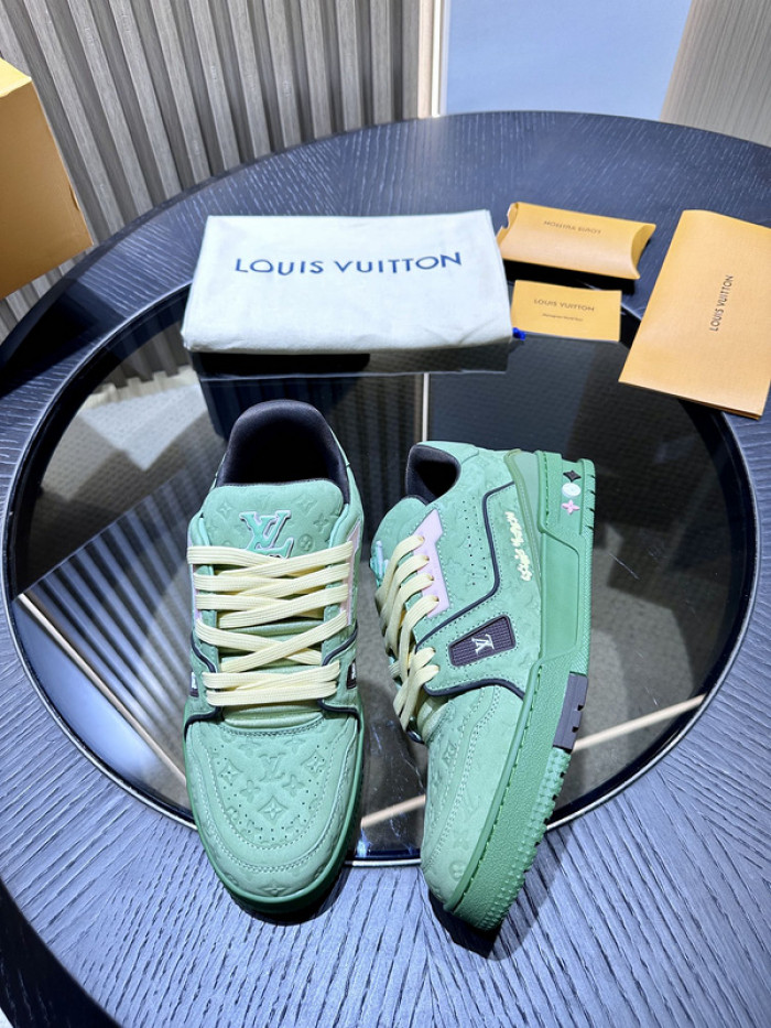 lv snekaers l0000161