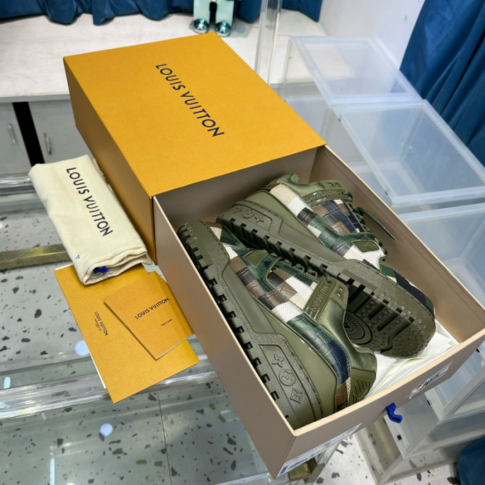 lv snekaers l0000204