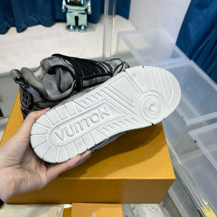 lv skate snekaers l0000218