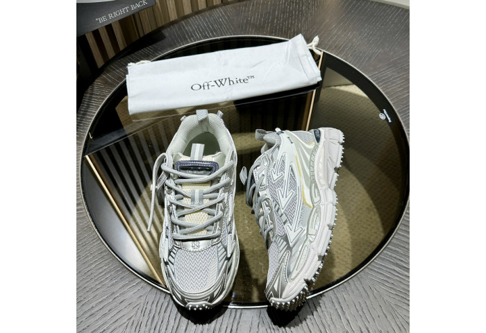 Off-White Be right back OWIA289F34