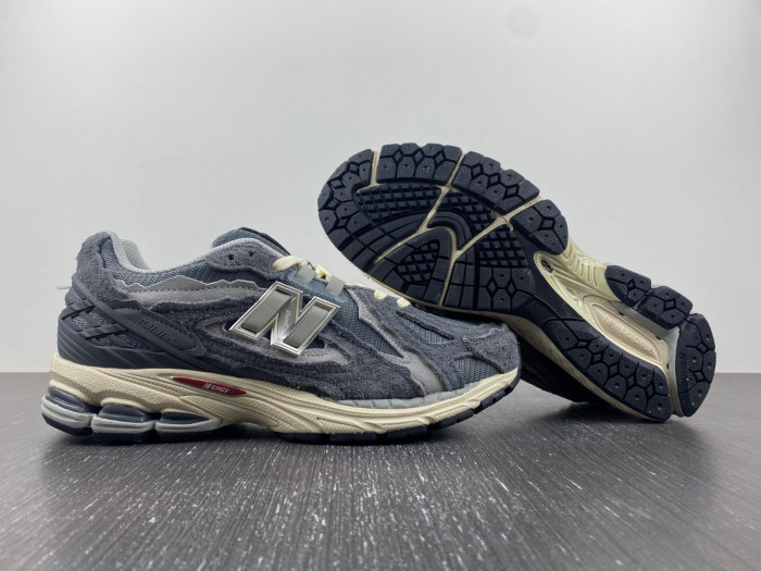 new Balance x WTAPS 2020 DFY26