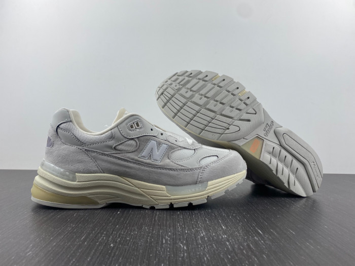 ew Balance x WTAPS 2020 DFY22