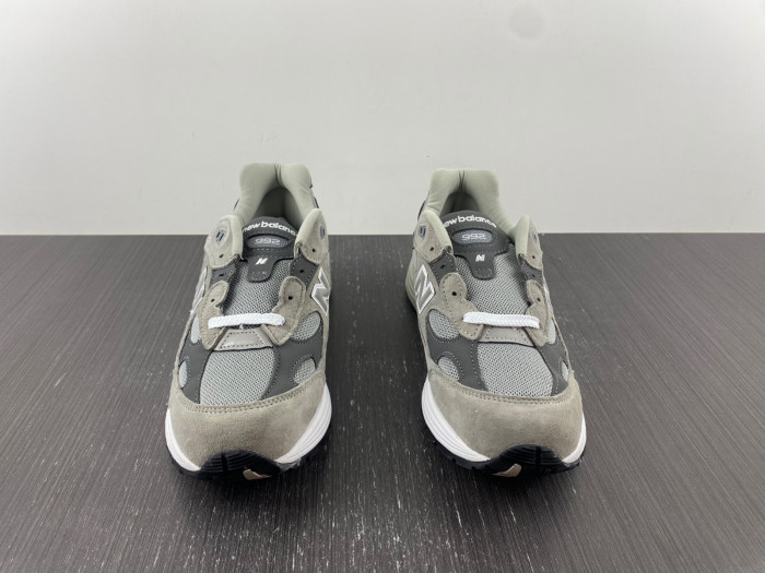 Bape x New Balance 2002R M2002RHO DFY16