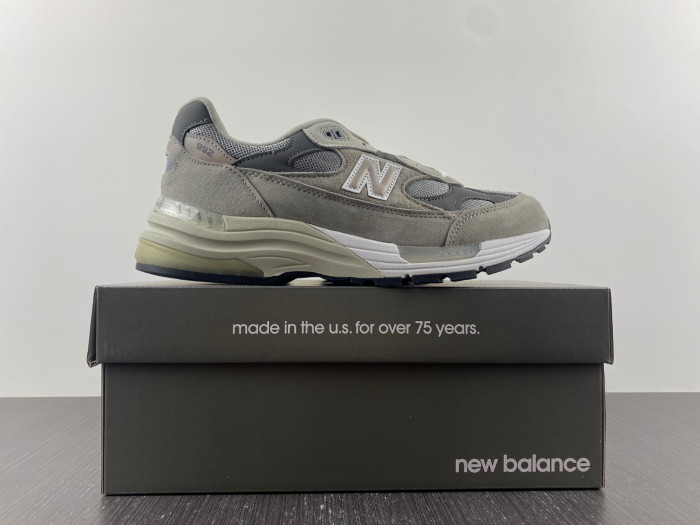 Bape x New Balance 2002R M2002RHO DFY16