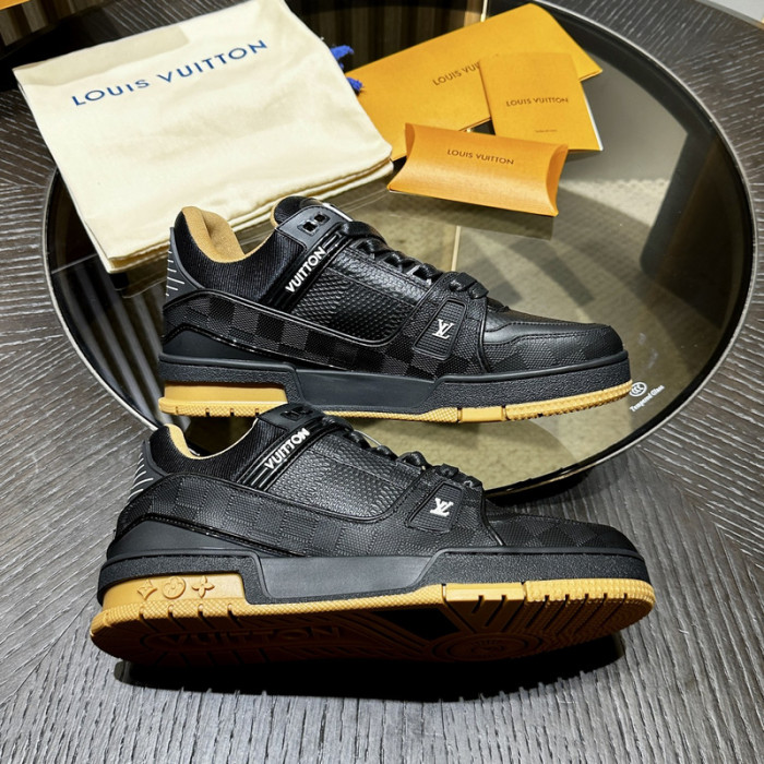 LV snekaers L0000583