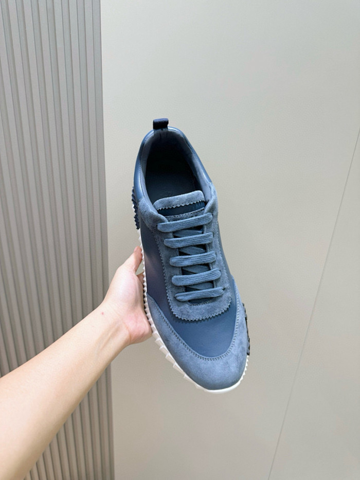 H**me5 snekaers hm103