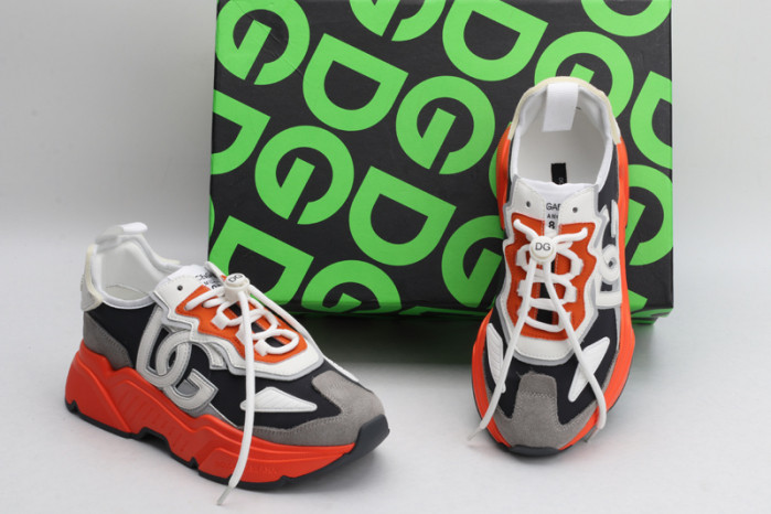 DG Sneaker09
