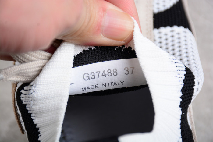 Chane* snekaers C000043