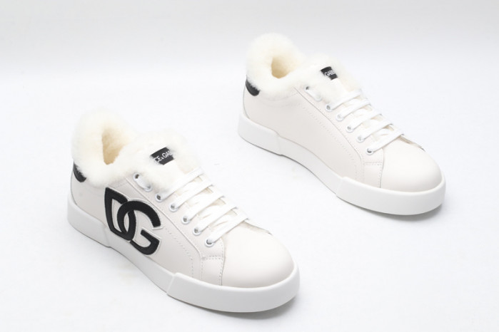 DG Sneaker35