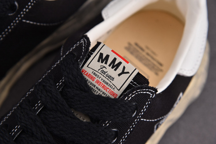 Ma*s*n mihara yasuhiro sneaker mmys43