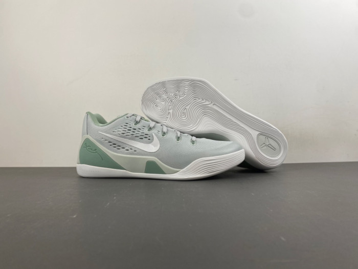 Nike Kobe 9 EM Low Protro Light Silver Steam IH1401-003
