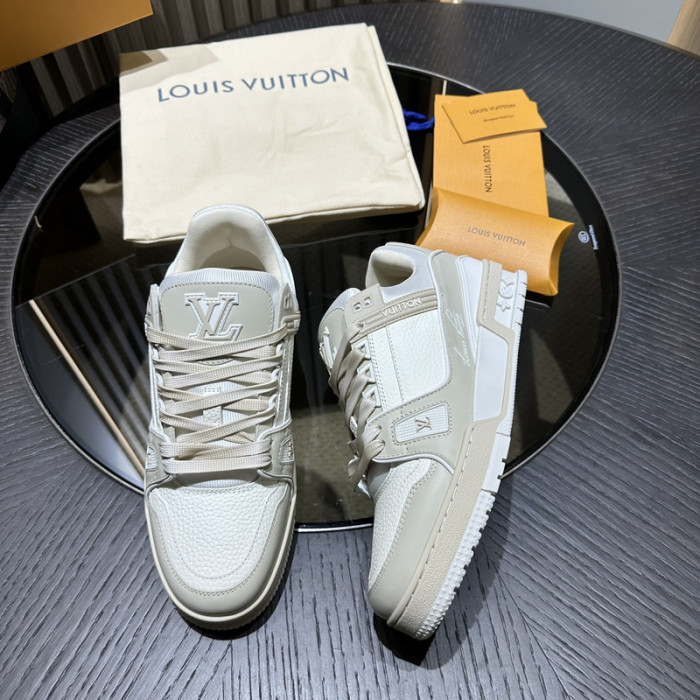 LV snekaers L0000432