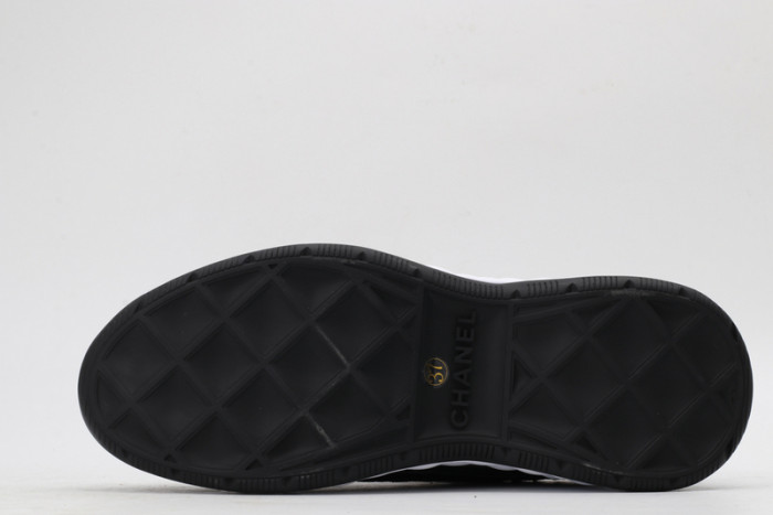 Chane* sneaker C000002