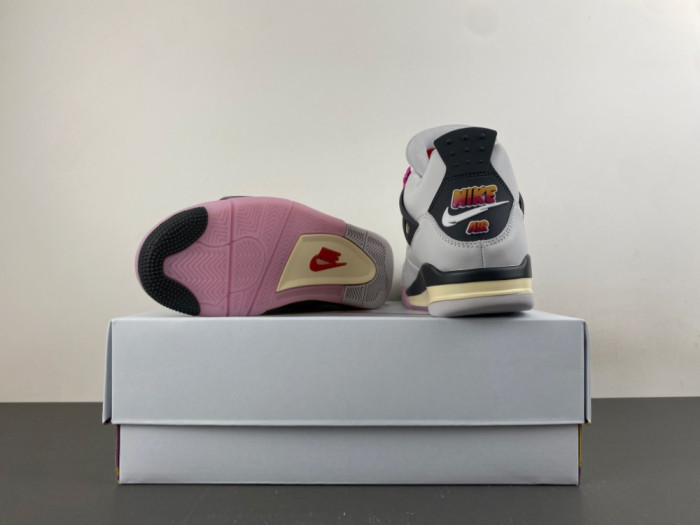Air Jordan 4 Retro COMIC JA1135-100