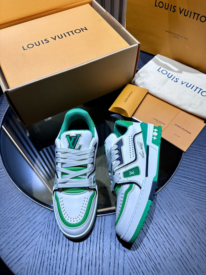 LV snekaers L0000355