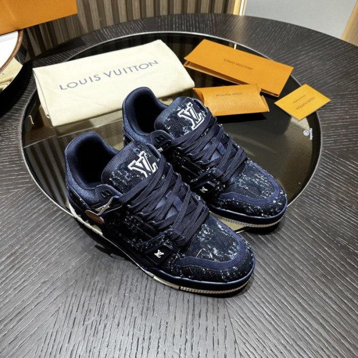 LV snekaers L0000641