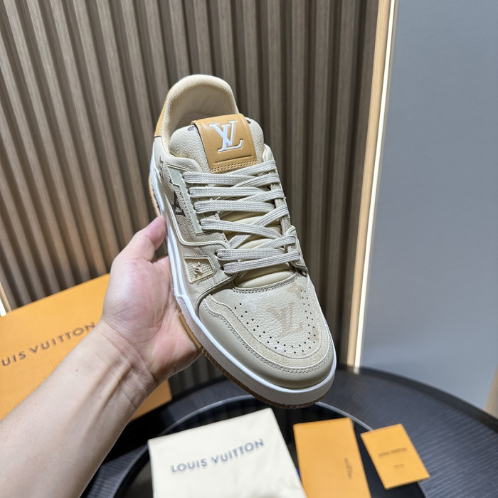 LV snekaers L0000832