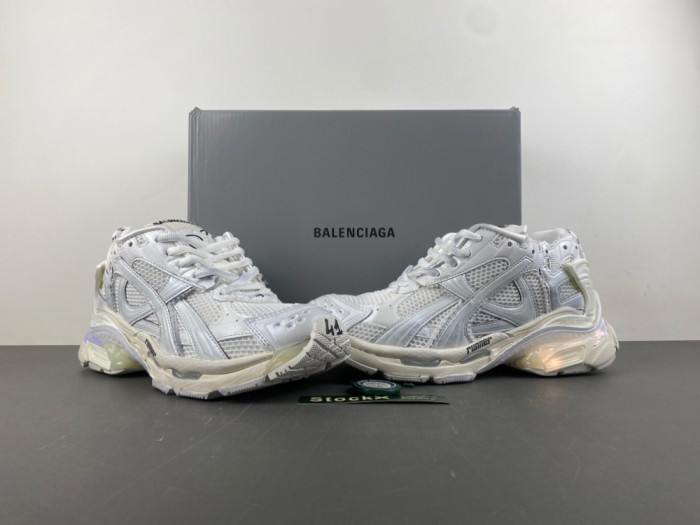 Ba1en*iaga Runner LED sneaker WRNLD 0102