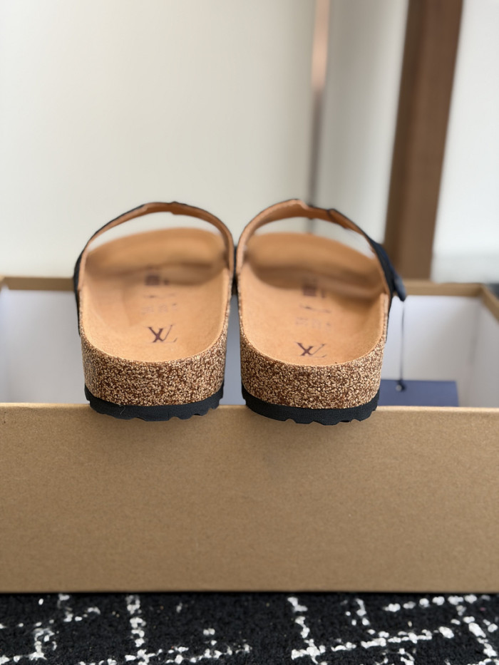 L&V sandal 264