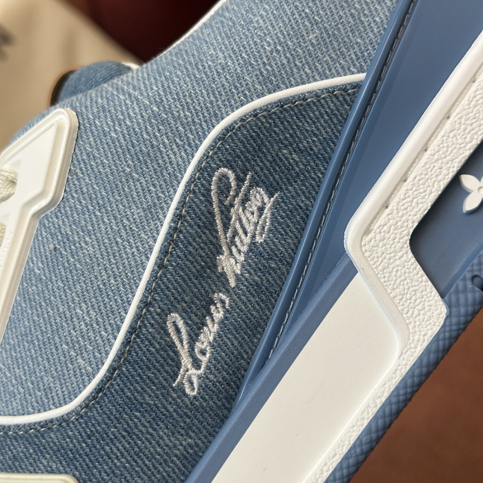 LV snekaers L0000780