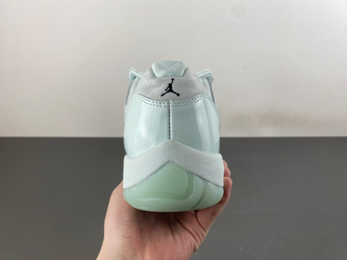 Air Jordan 11 Retro Low JAIDE IW1882-300