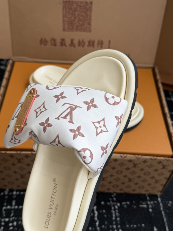 L&V sandal 268
