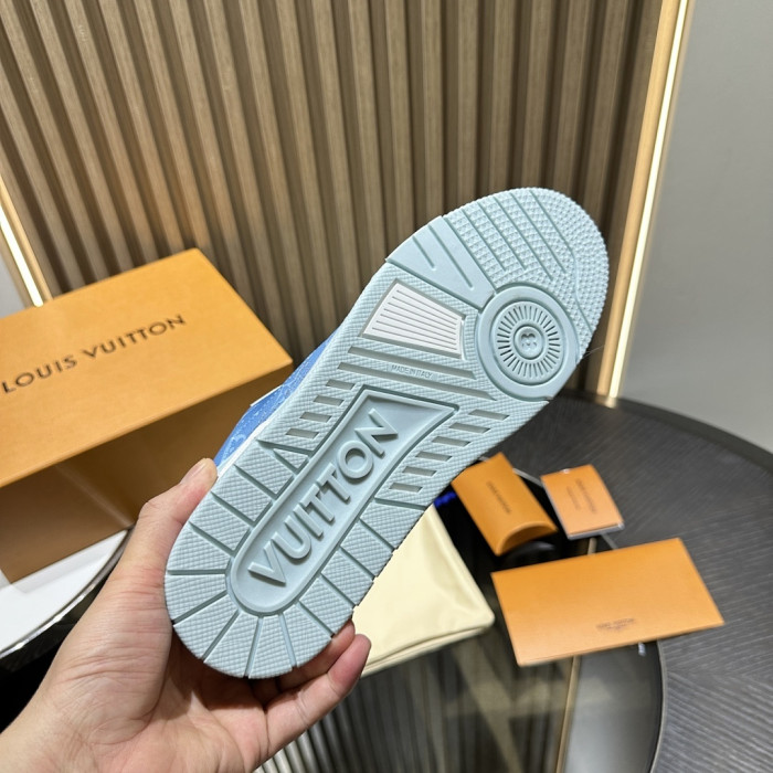 LV snekaers L0000738