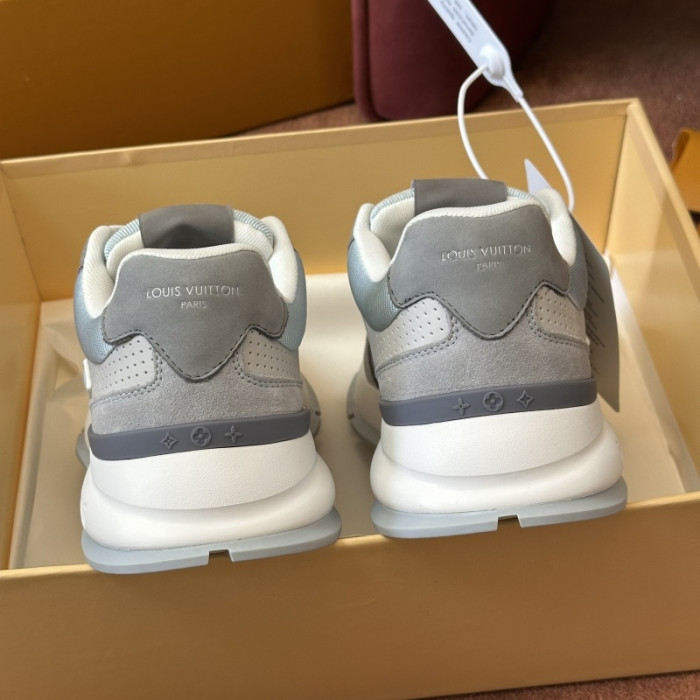 LV snekaers L0000675