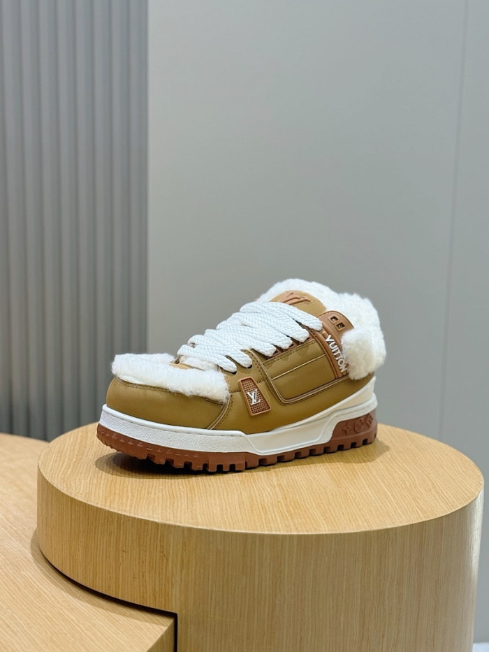 LV snekaers L0000692