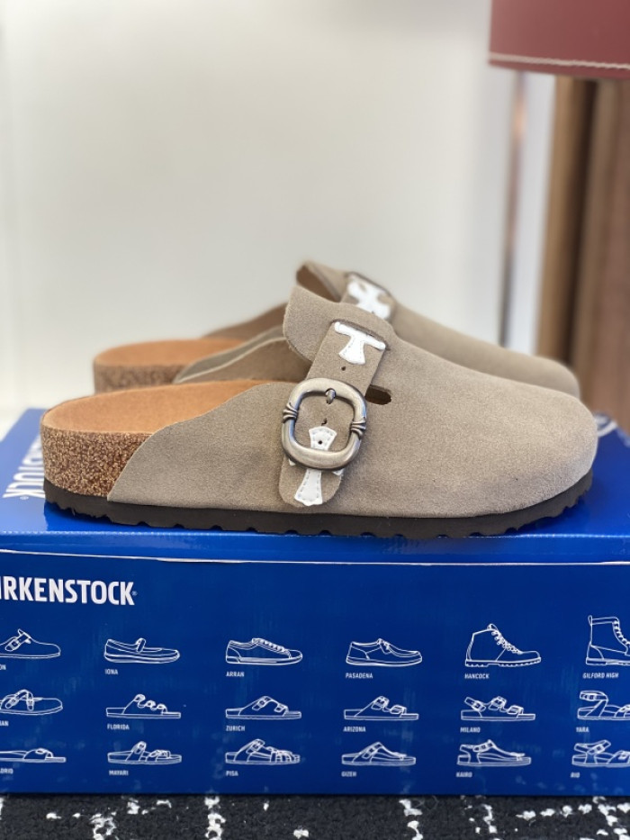 B1RKENSTOCK Sandals BK04