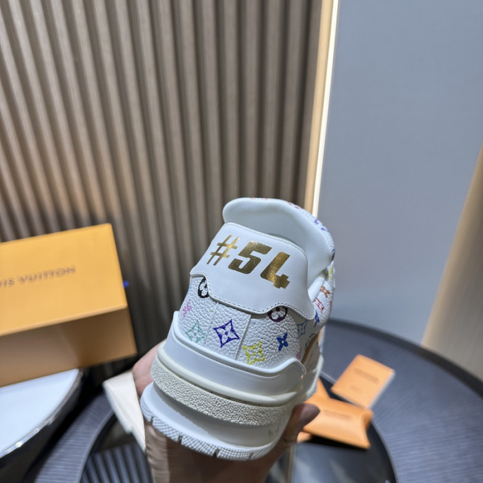 LV snekaers L0000548